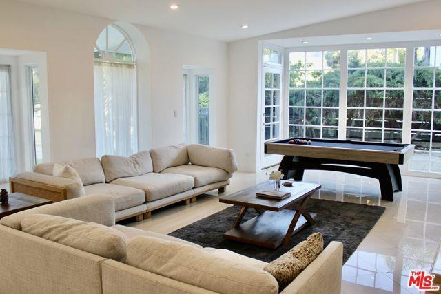 Building Photo - 1265 Bienveneda Ave