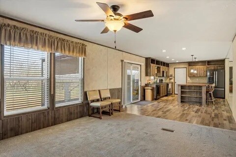 Building Photo - 1750 Wildhorse Ln