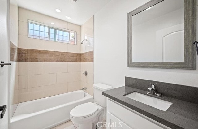 Building Photo - 6616 S Figueroa St