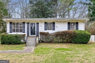 Building Photo - 2793 Starr Rd