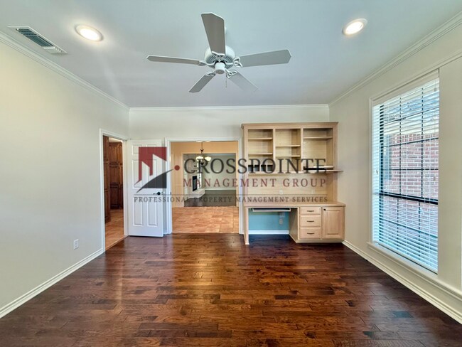 Building Photo - Tour Today! Spacious 3-Bedroom, 2.5-Bath Home!