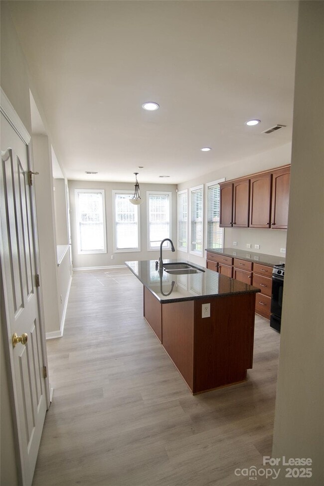Building Photo - 14813 Provence Ln