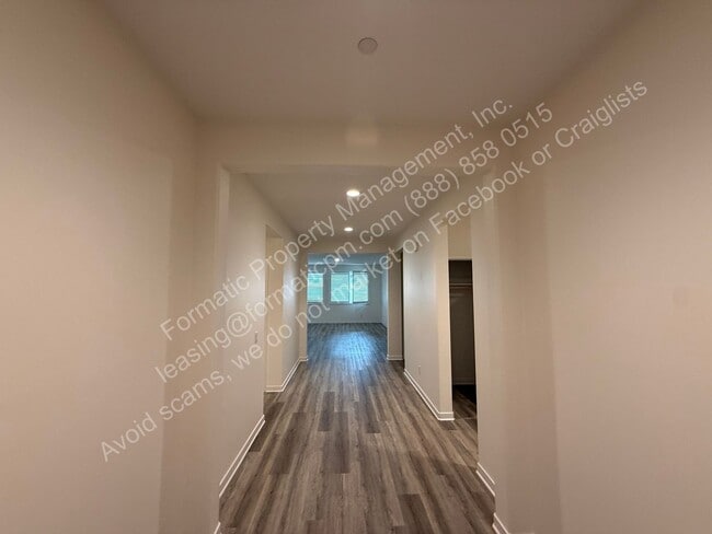 Building Photo - 14011 Cosentino Wy