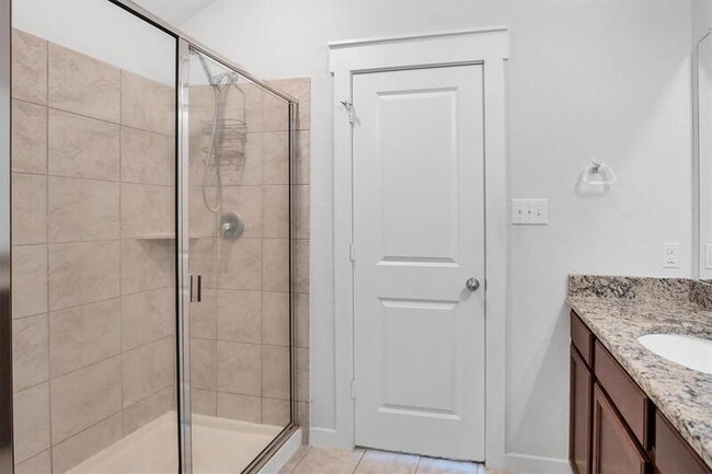 Building Photo - 31415 Stone Ridge Forest Dr