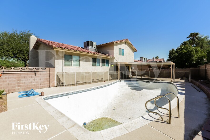 Building Photo - 5341 Supai Dr