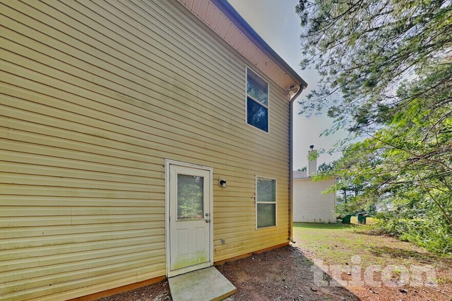 Building Photo - 1104 St Phillips Ct