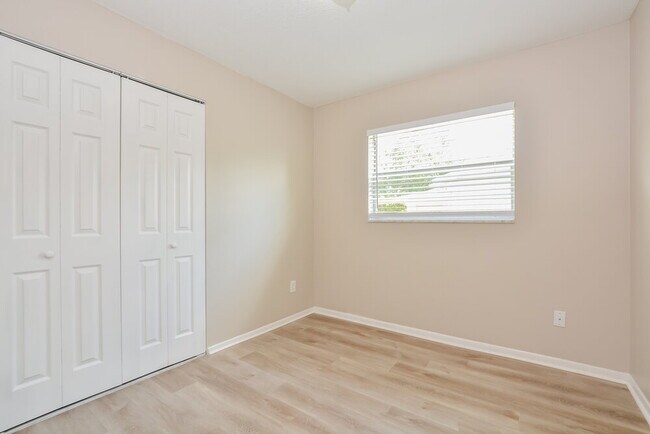 Building Photo - 670 Hibiscus Rd