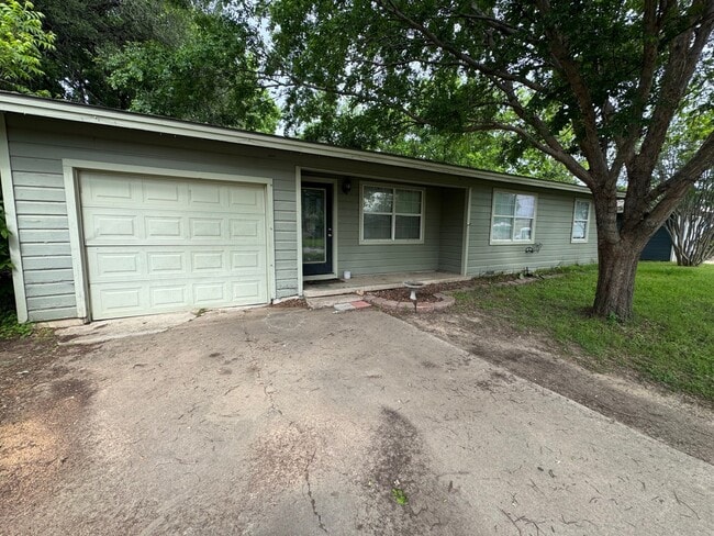 Building Photo - 1713 Bingham Ave