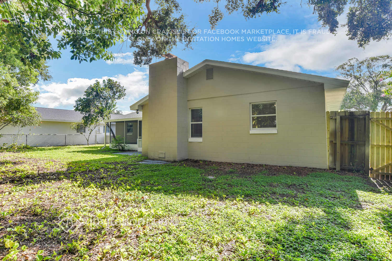 Building Photo - 1557 Nottingham Dr