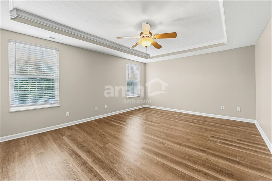 Building Photo - 1832 Silver Cloud Ln