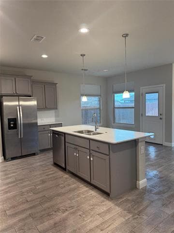 Building Photo - 848 Finchley Dr