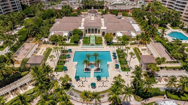 Building Photo - 731 Crandon Blvd