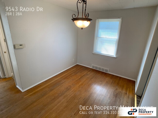 Building Photo - 2 Bedroom House