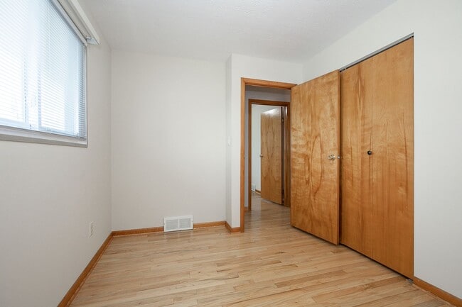 Building Photo - # Bedroom/2 Bath Single family!  Brook Park! Finished Basement