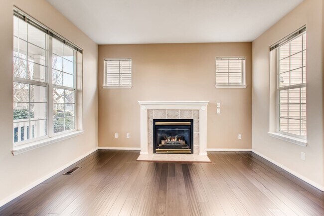 Building Photo - 16940 SW Kattegat Dr