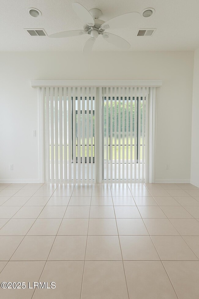 Building Photo - 1 Pomegranate Ln