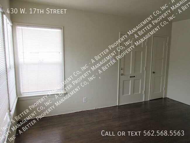 Building Photo - 430 W 17th St