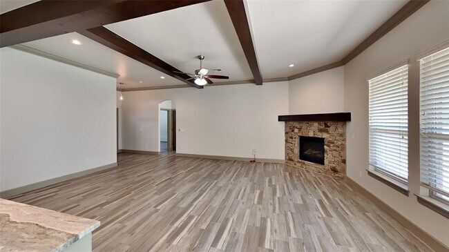 Building Photo - 6516 Bentley Dr