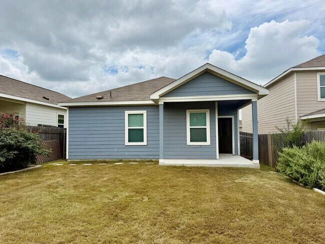 Building Photo - Charming 3BR Home with Spacious Backyard in Pflugerville