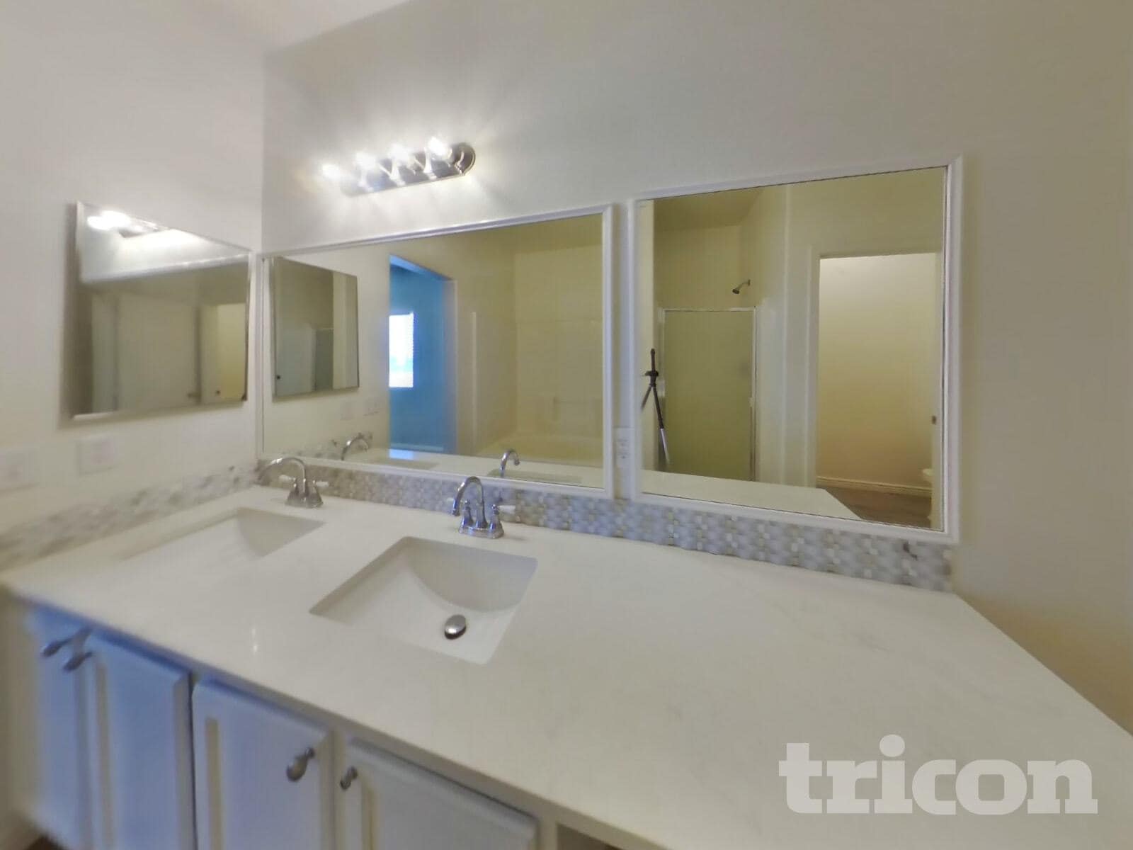 Building Photo - 30493 N Bareback Trail