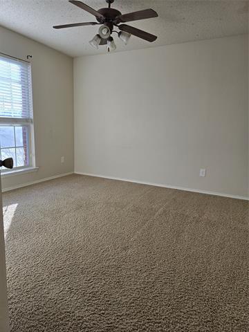 Building Photo - 9924 Pierce Dr