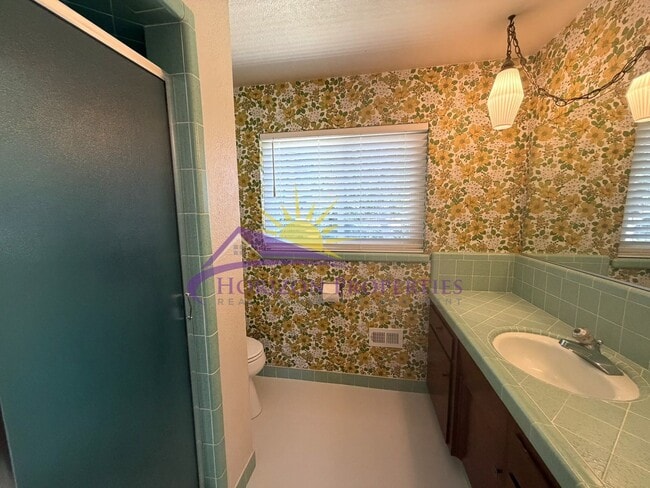 Building Photo - 3 Bed 2.5 Bath 2,027 sqft Fair Oaks Home with bonus office