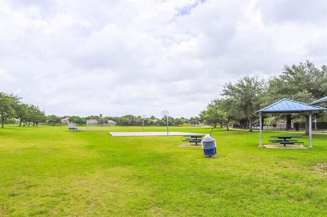 Building Photo - 1113 Glenbay Ct