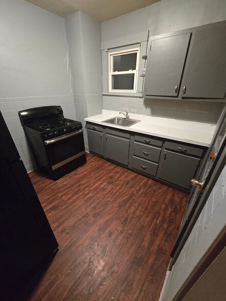 Building Photo - 727 Michigan Ave