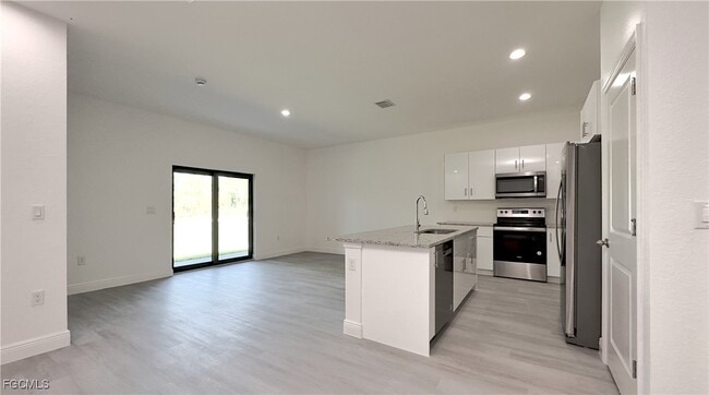 Building Photo - 7005 Cape Ct