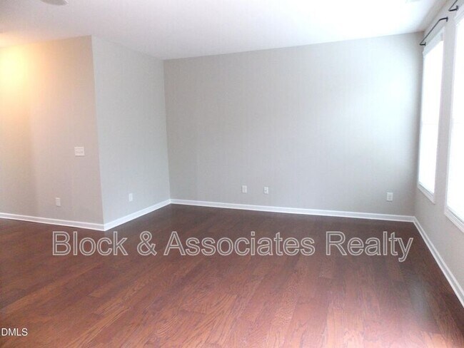 Building Photo - 603 Old Mill Village Dr
