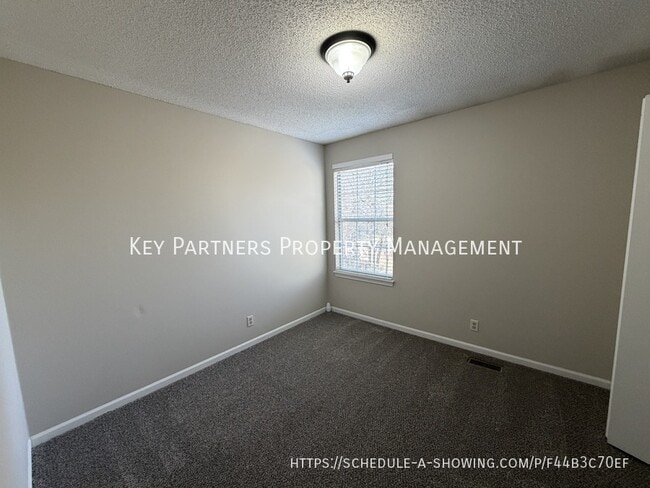 Building Photo - 14720 Goodman St