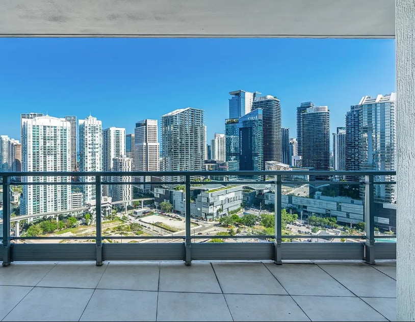 Building Photo - 90 SW 3rd St