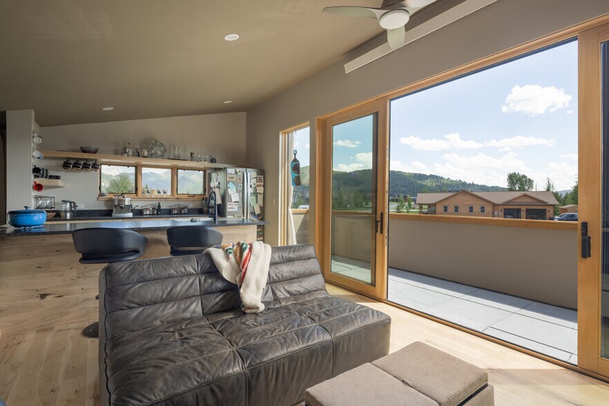 Living Area - 356 Columbine St