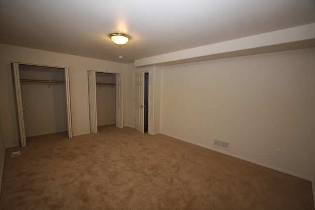 Building Photo - 2642 Lauren Creek Loop