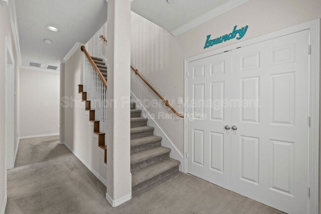 Building Photo - 2919 Royal Oaks Grove