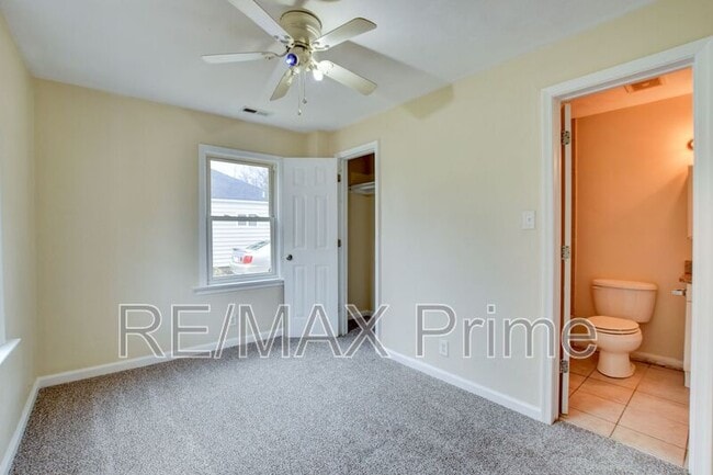 Building Photo - 2808 Arcadia Ave