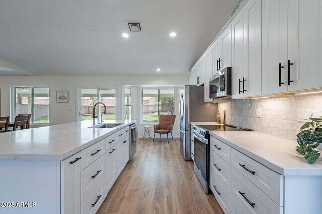 Building Photo - 15026 S 28th St