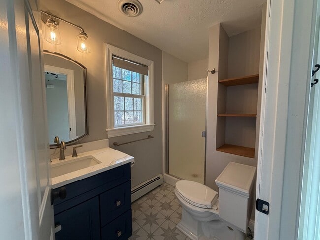 Building Photo - 41 Clearwater Dr