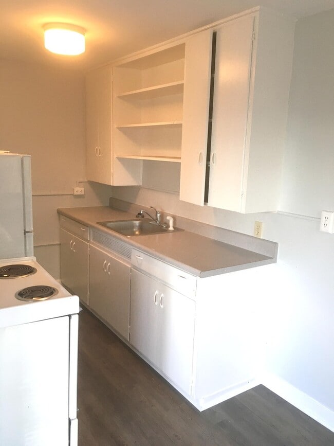 Interior Photo - The Norman Apartments