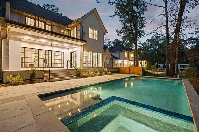 Building Photo - 1074 Moores Mill Rd NW