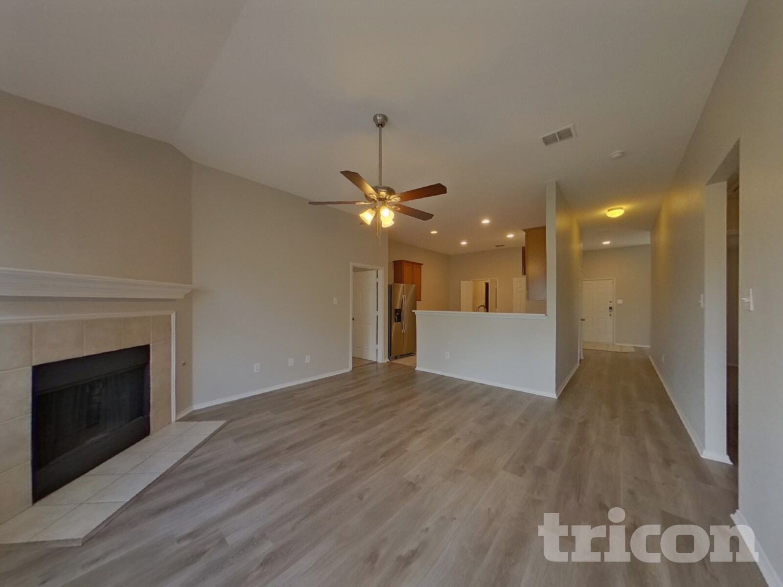 Building Photo - 1228 Artesia Dr