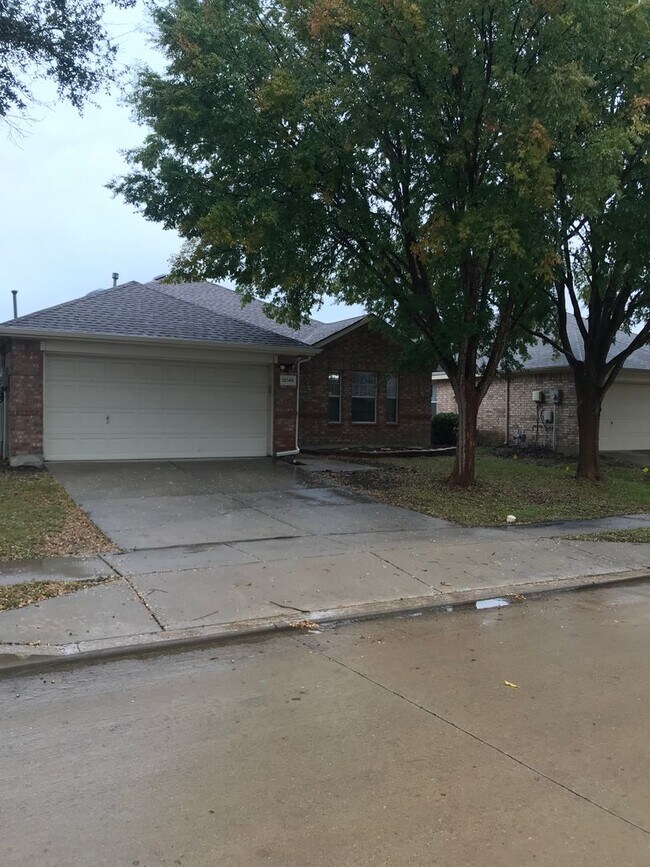 Building Photo - 12145 Toffee St
