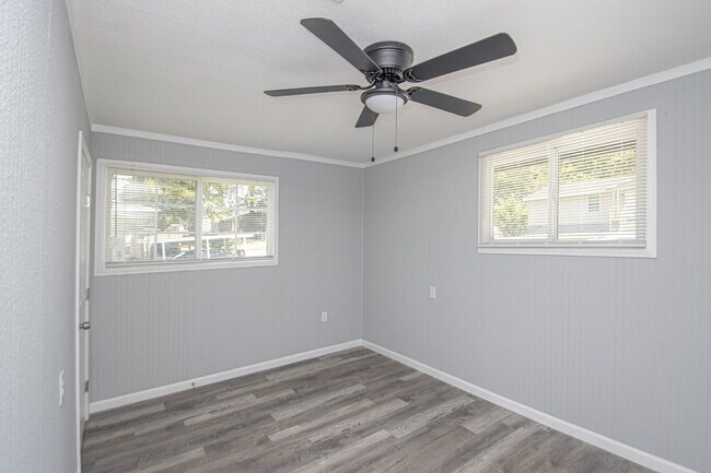 Building Photo - Live Better for Less – Updated 2BR Apartment in Benton, AR!