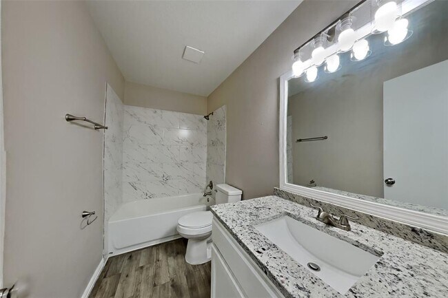 Building Photo - 21922 Willow Shade Ln