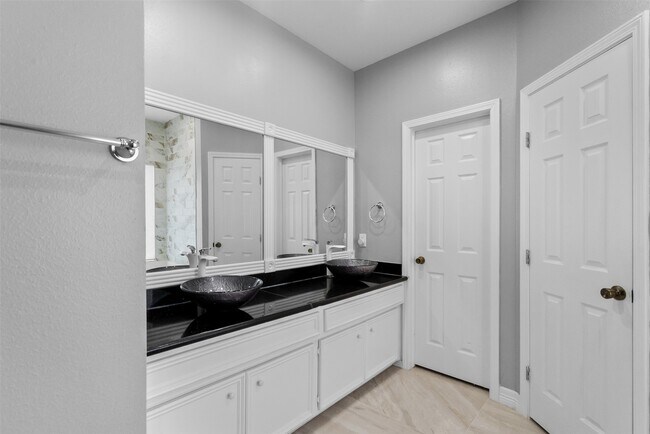 Building Photo - 3214 Brook Arbor Ln