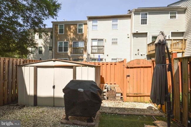 Building Photo - 14902 London Ln