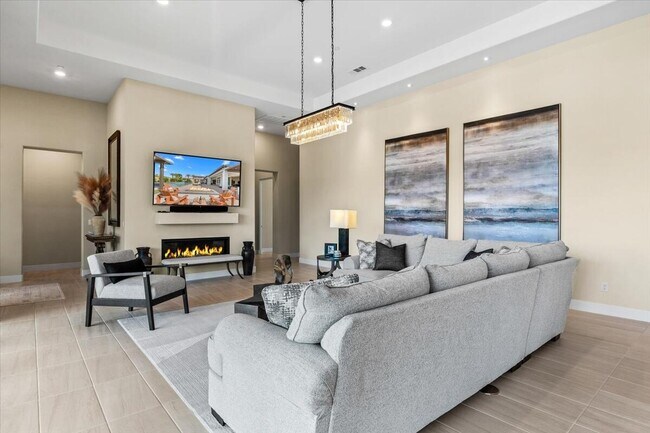 Building Photo - 54770 Cavalcade Ct