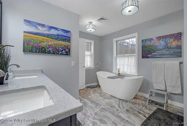 Building Photo - 83 Soper Rd