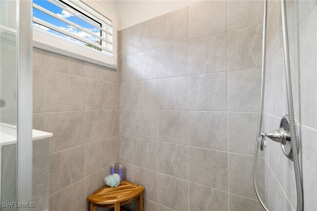 Building Photo - 14571 Topsail Dr