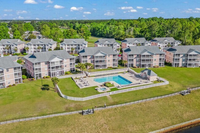 Building Photo - 676 Waterway Village Blvd